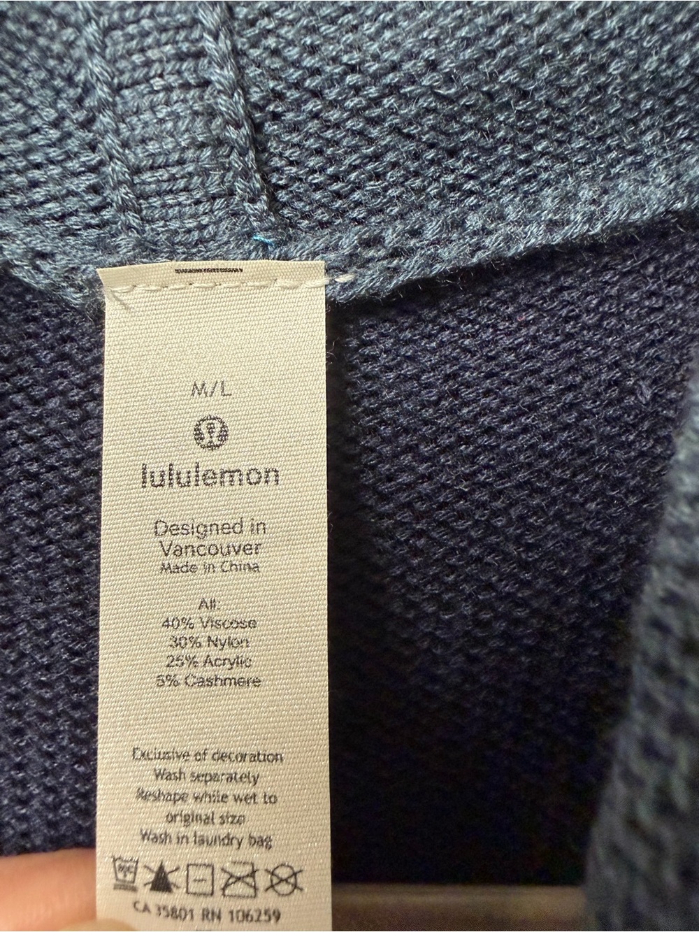 Lululemon Opened Up Poncho Cashmere Blend Blue Size Medium/Large - Picture 6 of 10
